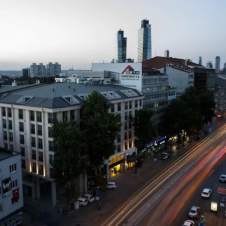 Grand Aras & Estambul