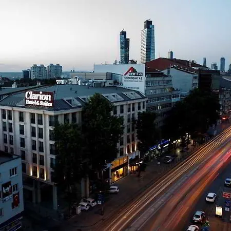 Szálloda Grand Aras &