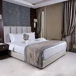 Grand Aras & Hotel