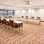 Hotel Grand Aras &