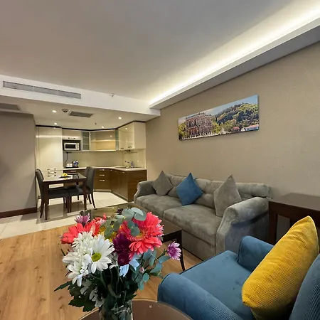 وأجنحة غراند أراس 4* اسطنبول